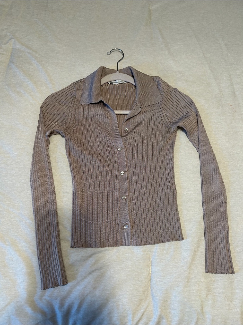 Abercrombie & Fitch Ribbed Button-Down Long Sleeve Top in Taupe